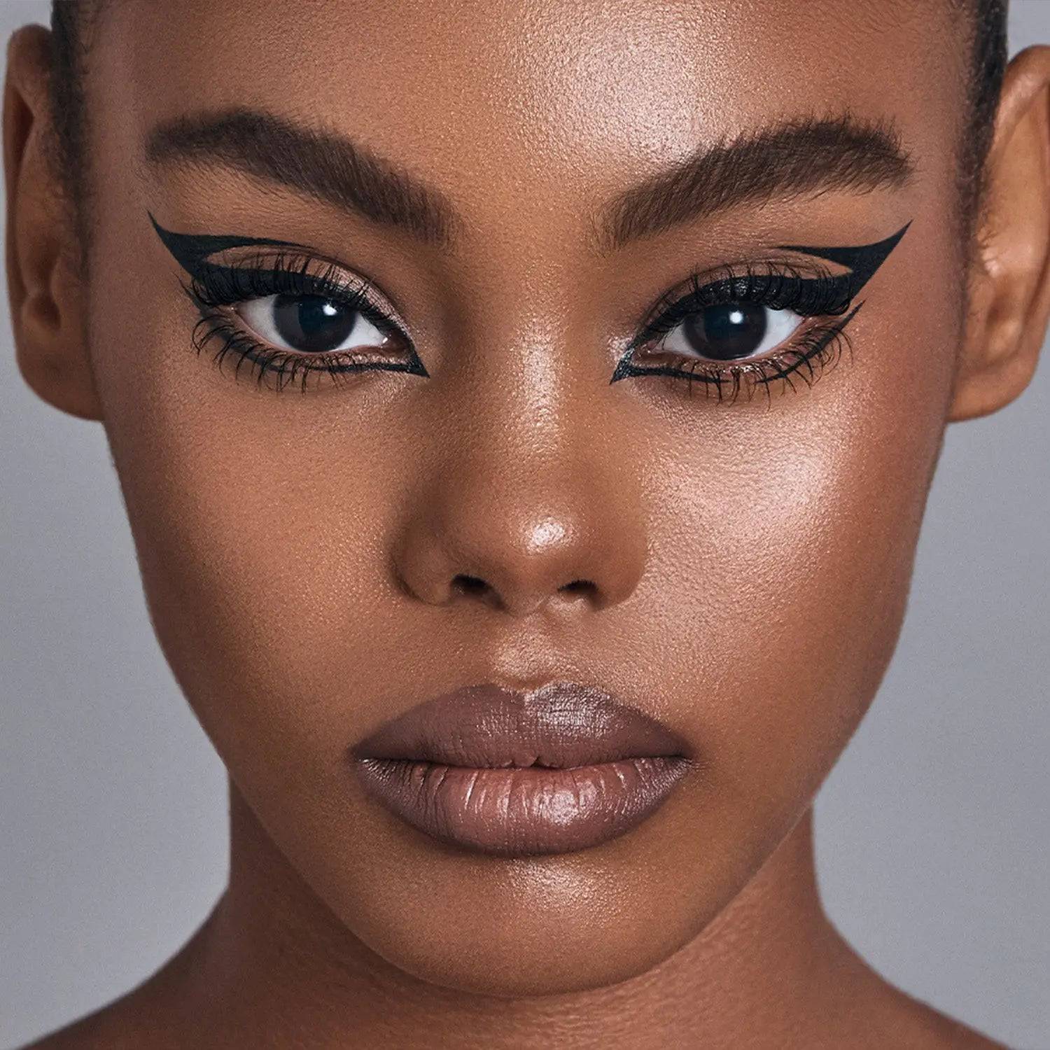 MACRO BLADE LIQUID LINER - Image 11
